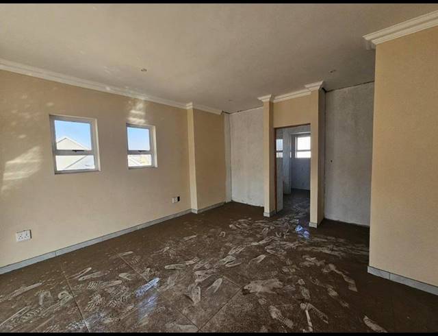 3 BEDROOM HOUSE FOR SALE IN RIVERSPRAY LIFESTYLE ESTATE